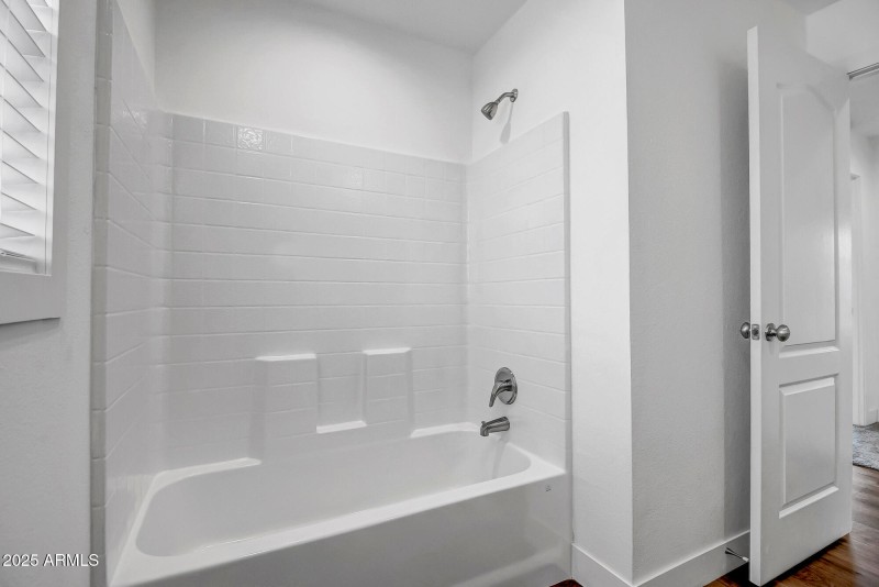 2nd bathroom