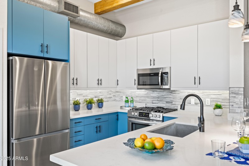 914 Osborn #208---14