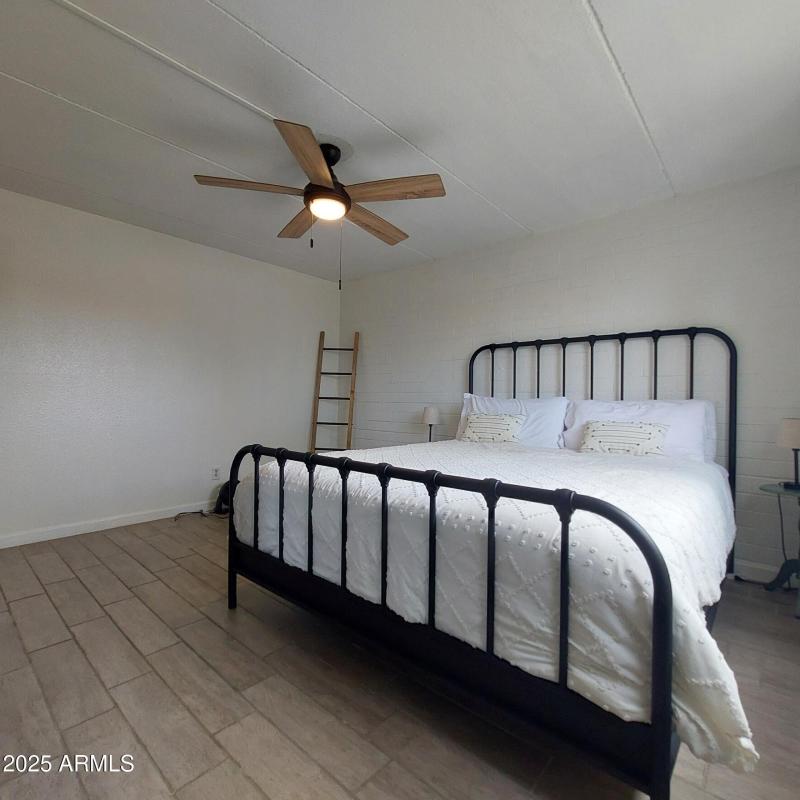 240SOldLitchfieldRdPics22