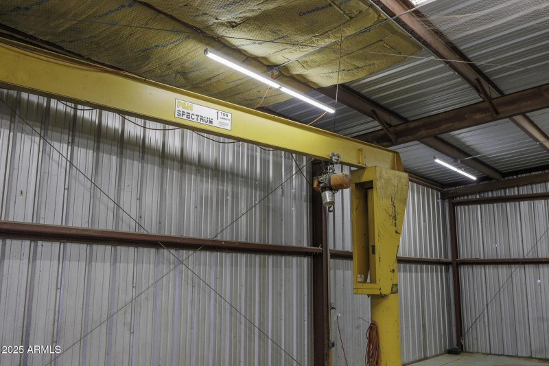 Crane Hoist 1