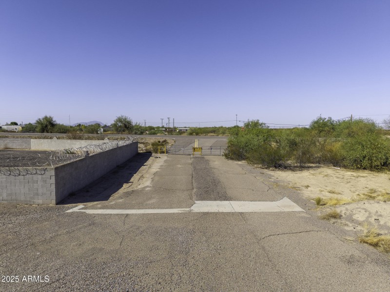 UAS Gate Rear