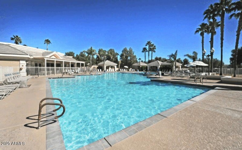 Oakwood Pool