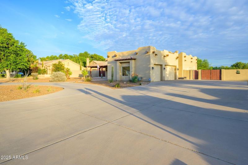 2-web-or-mls-Arrowhead-18