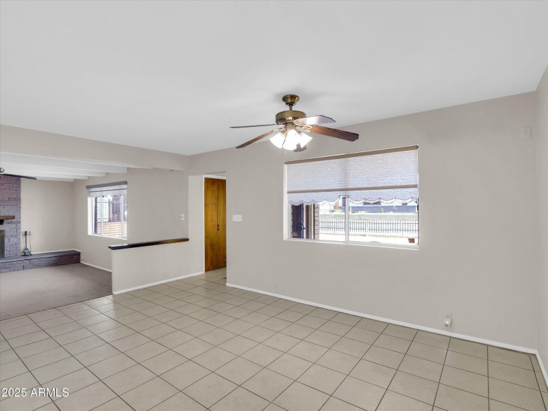 05-733 E Hatcher Rd-5