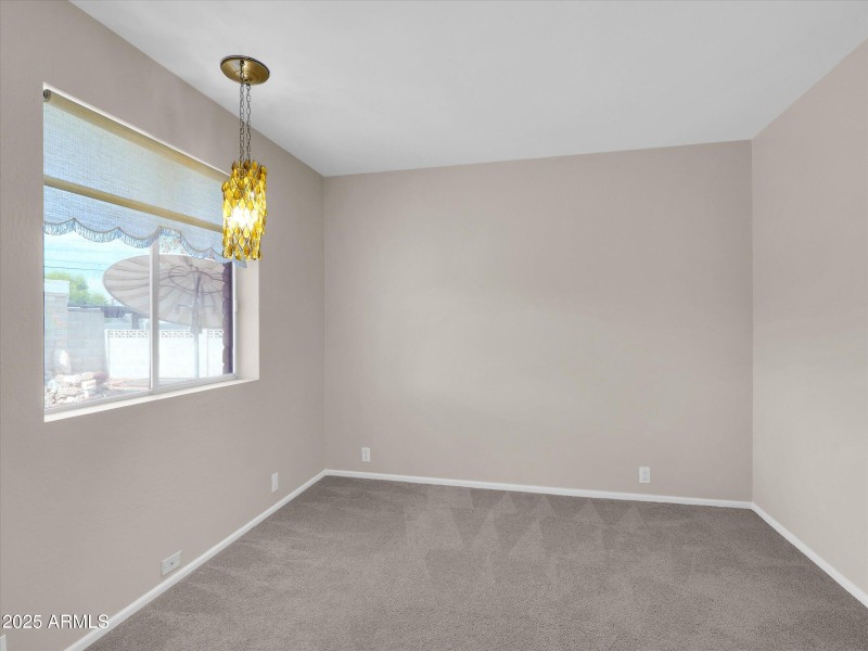 27-733 E Hatcher Rd-27