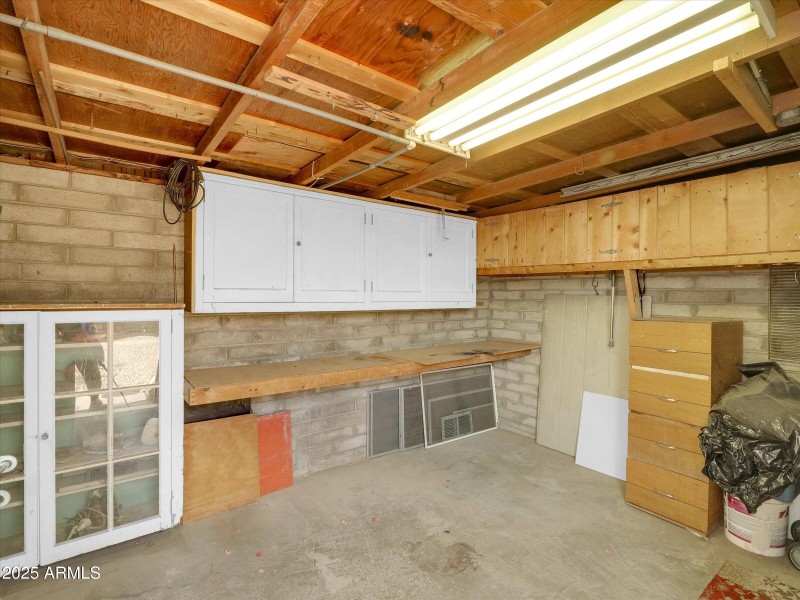 45-733 E Hatcher Rd-45