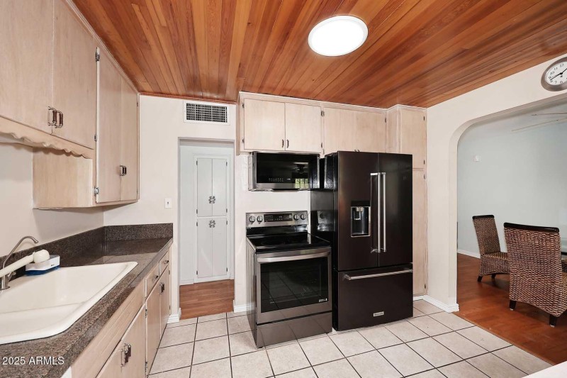 Kitchen2