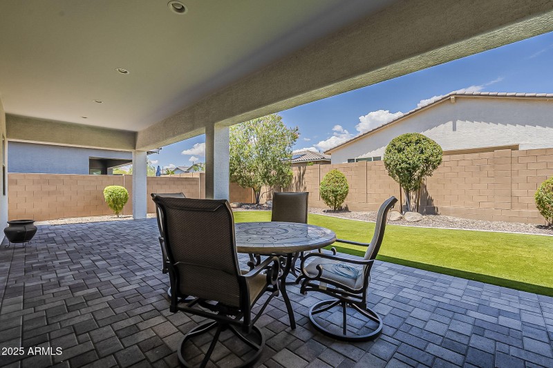 48-web-or-mls-Smoketree-48