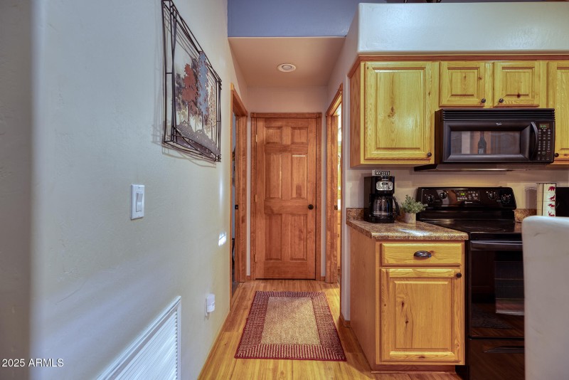 Hall to second bedroom and bathroom