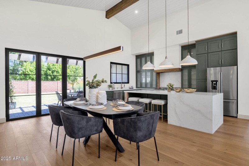 Dining:Kitchen