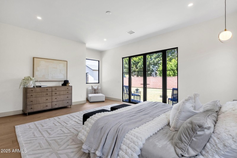 Primary Suite 1