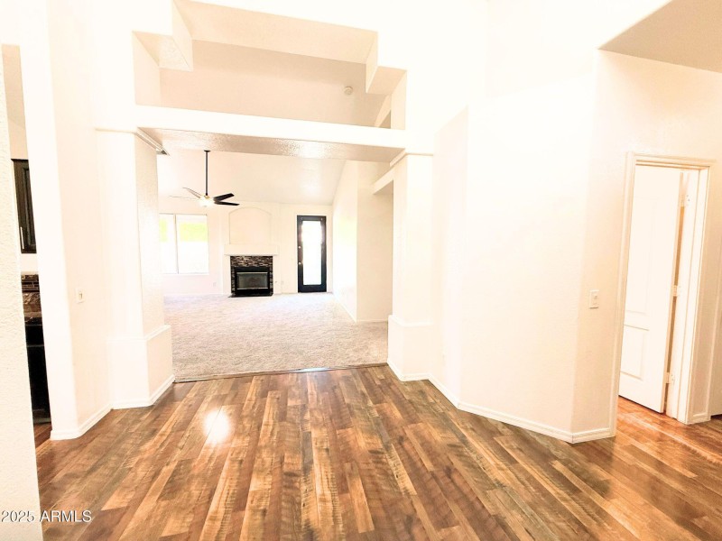 Livingroom1