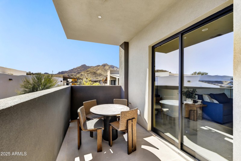 022_Balcony View