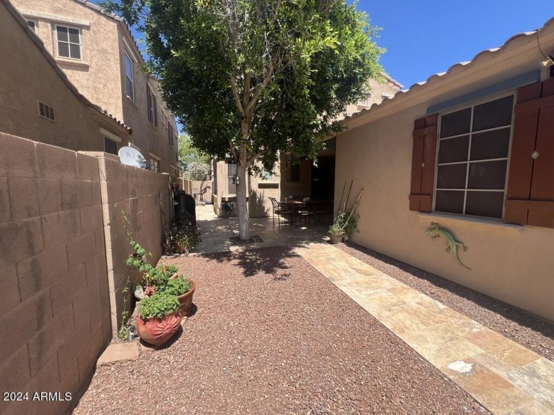 2DEF12ED-DACB-4DF9-A717-C7912BB8432A_1_1