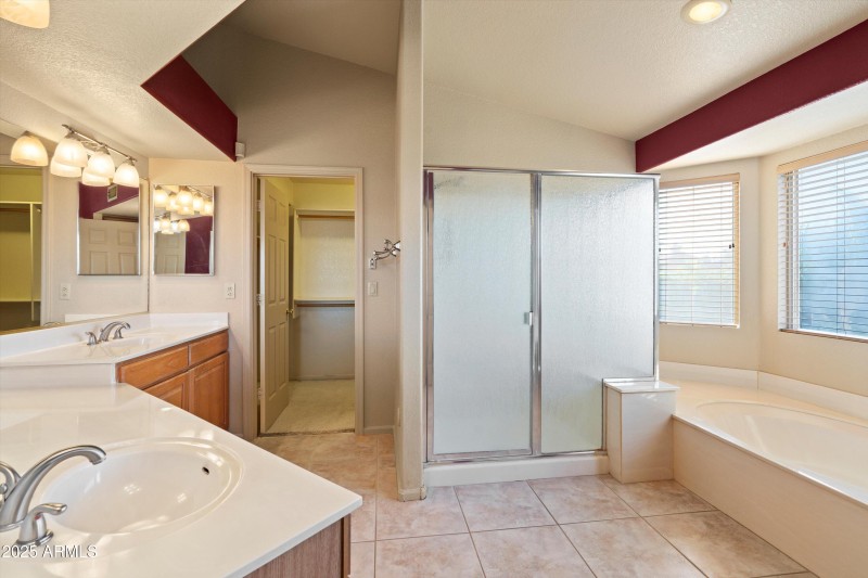 20-Primary Bathroom