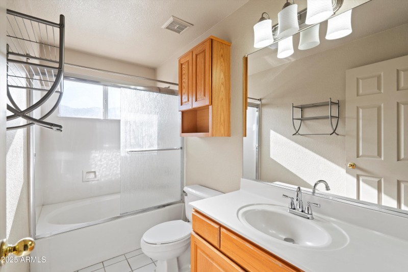 24-Bathroom
