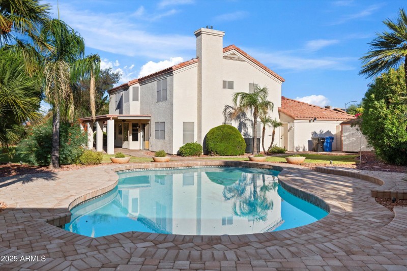 31-Pool Area