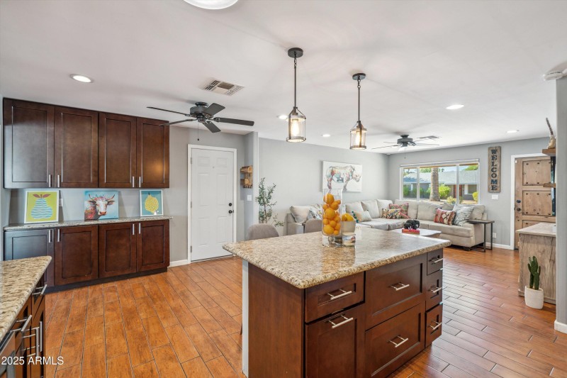 Open Plan Kitchen & Living Room