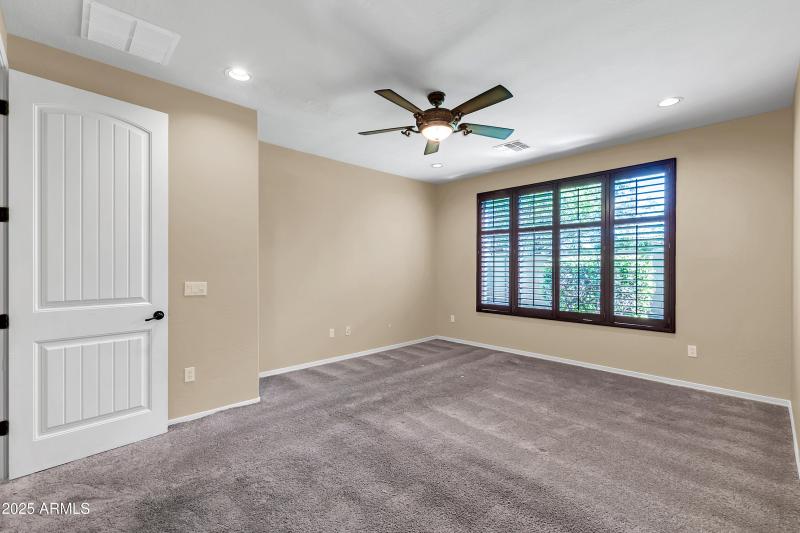 3443 S California St-15