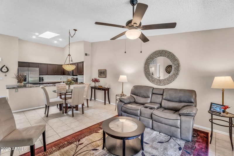 6-web-or-mls-Greenfield-06
