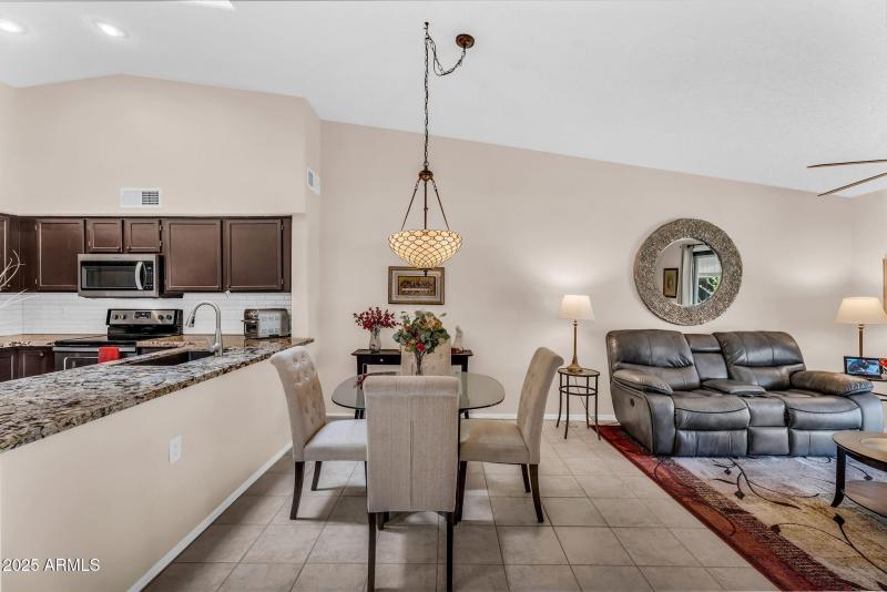 16-web-or-mls-Greenfield-16