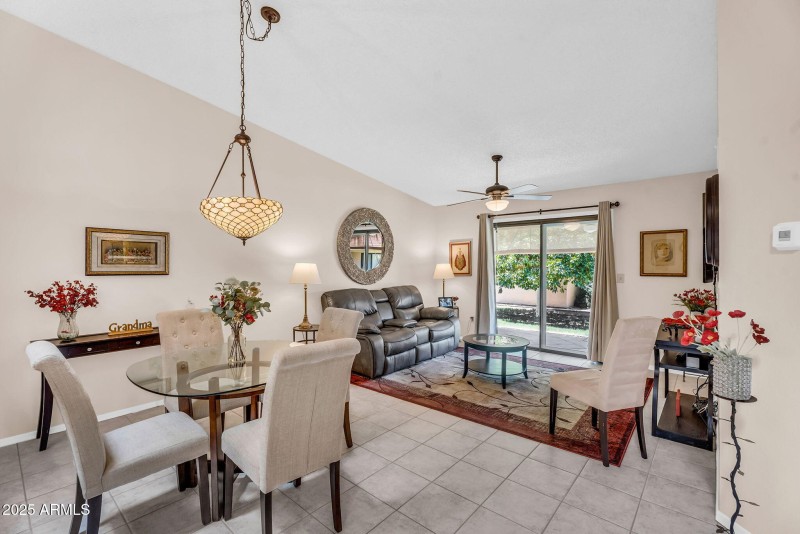 17-web-or-mls-Greenfield-17