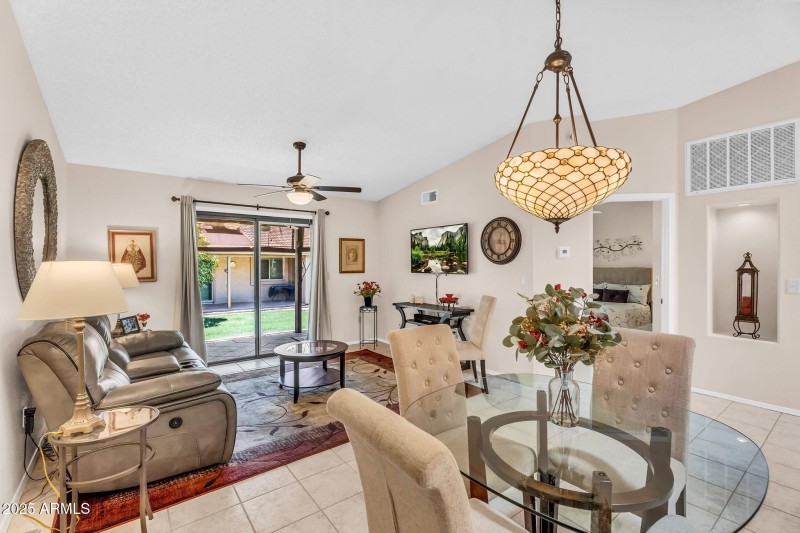 18-web-or-mls-Greenfield-18