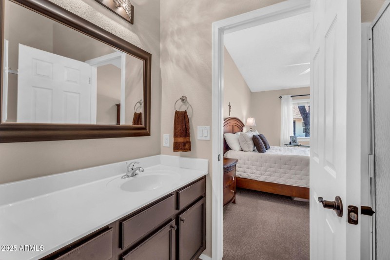 33-web-or-mls-Greenfield-33