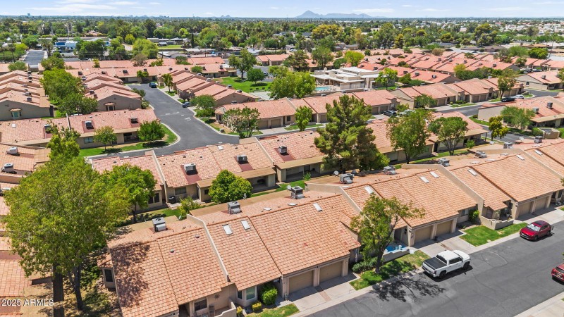 53-web-or-mls-GreenfieldDrone-07