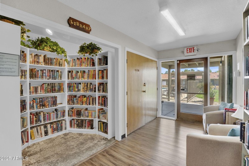 78-web-or-mls-GreenfieldNeighborhood-13