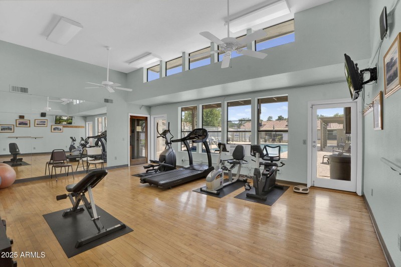 82-web-or-mls-GreenfieldNeighborhood-17