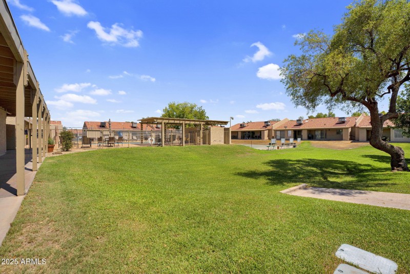 85-web-or-mls-GreenfieldNeighborhood-20