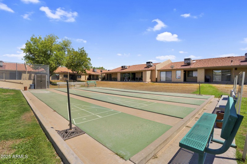 87-web-or-mls-GreenfieldNeighborhood-22