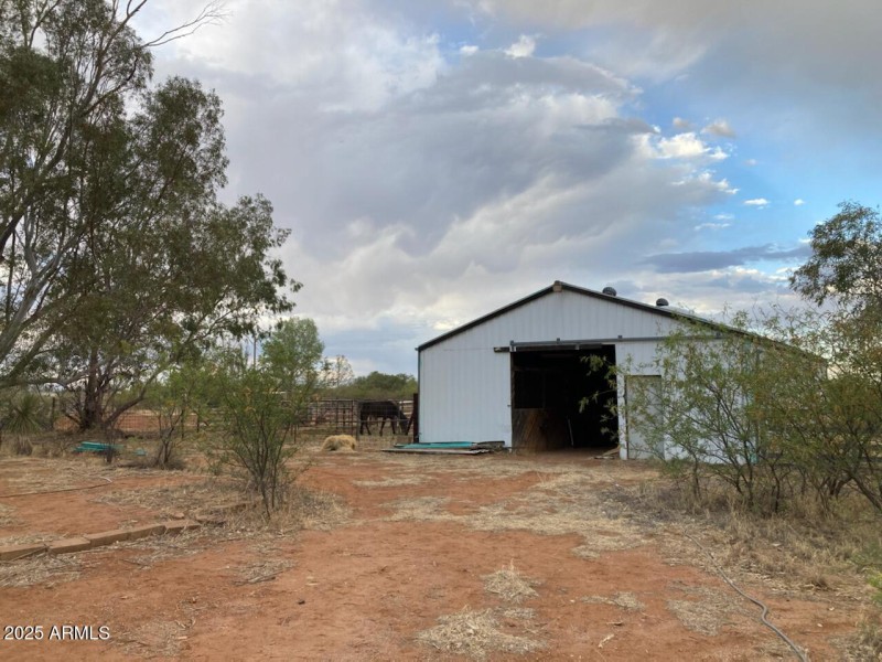 Barn