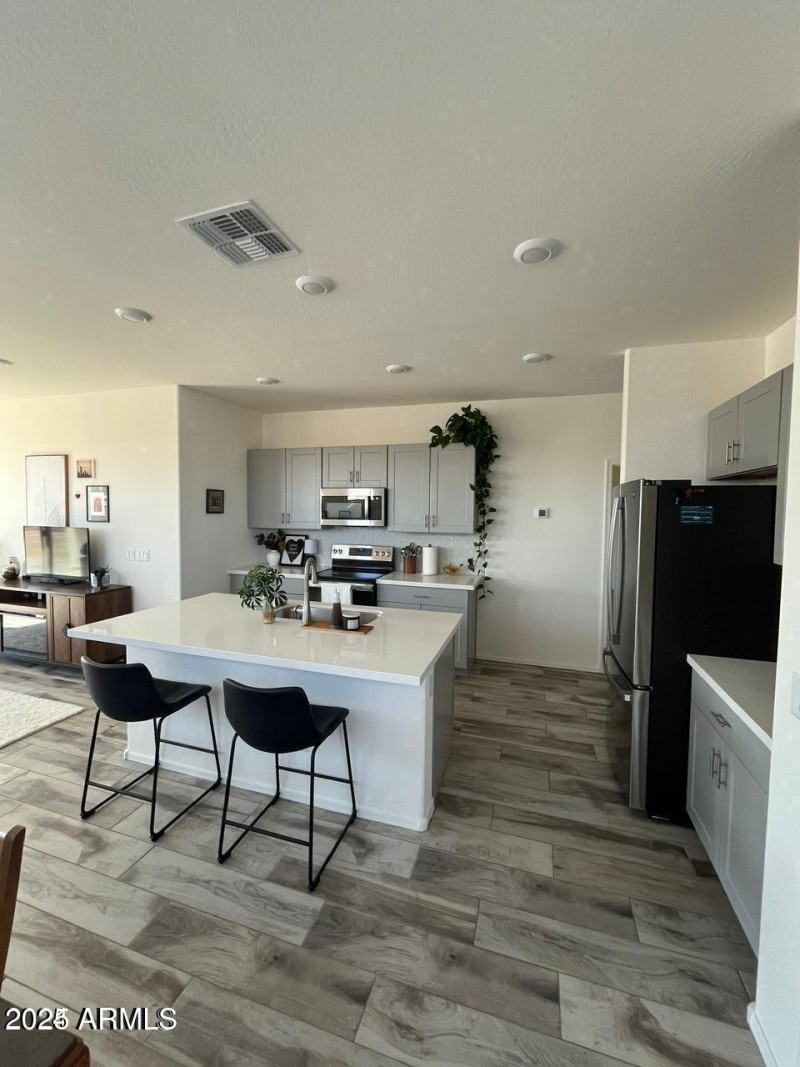 MARLEY HOME KITCHEN