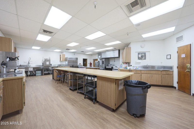 Kitchen 1