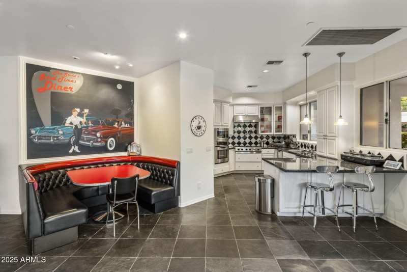 Guest House Kitchen