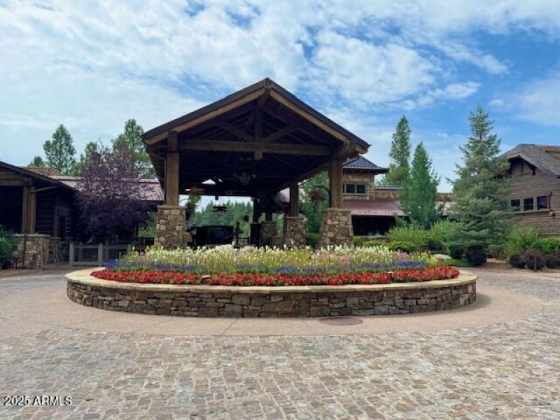 Pine Canyon Clubhouse