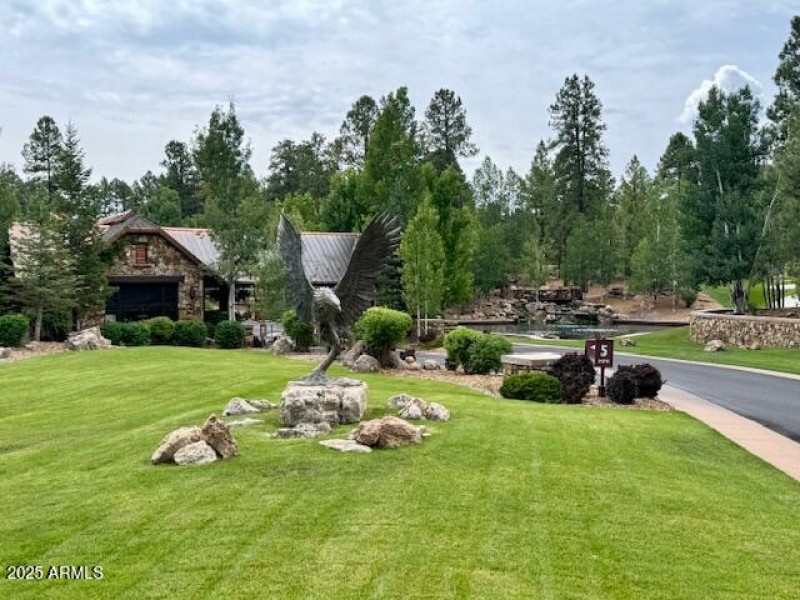 Pine Canyon Guard Gate Entry