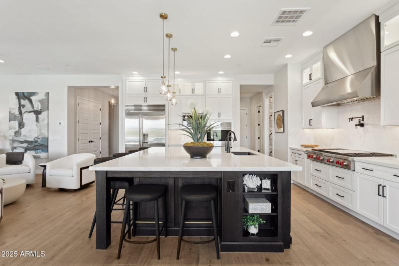 18-web-or-mls-13020-e-de-la-o-rd