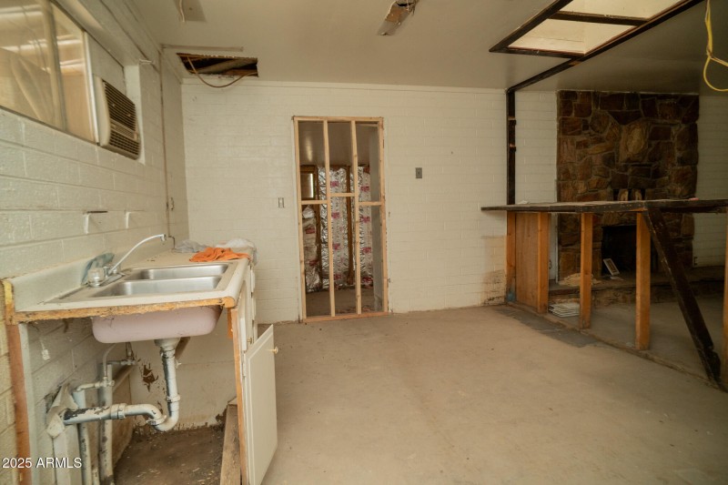 Mayer AZ House-17