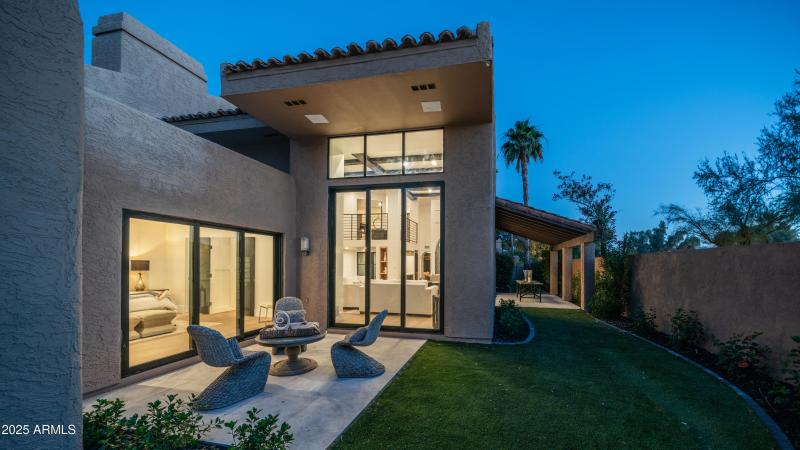 4434 E Camelback Rd Unit 128 Yard3