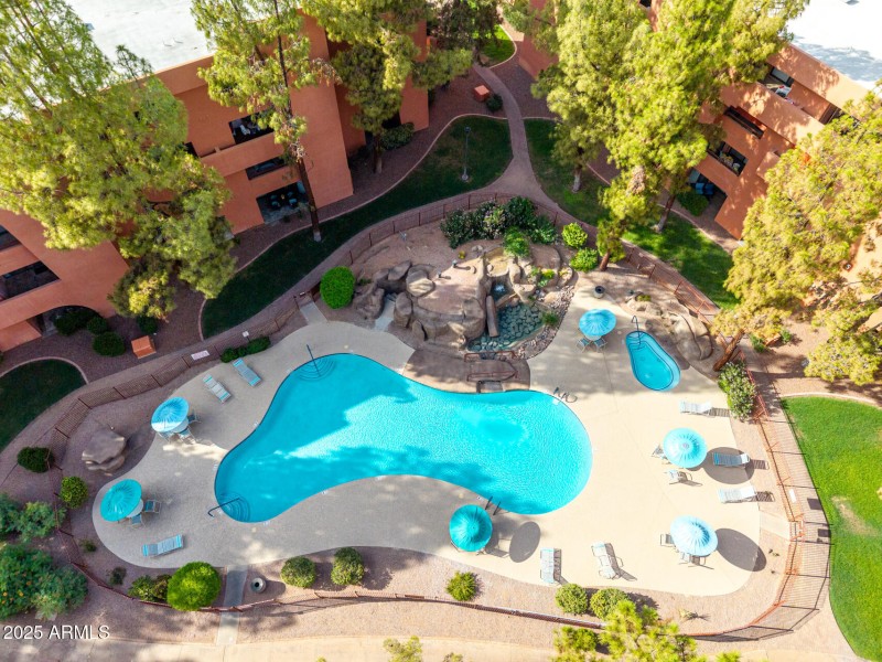 34 - Paradise Aerials