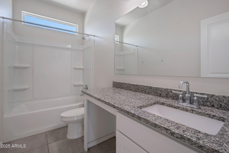 10-web-or-mls-Qp-5560