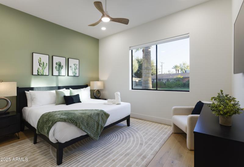 PropertyImageCo_7520EHIghlandAve_WEB_000