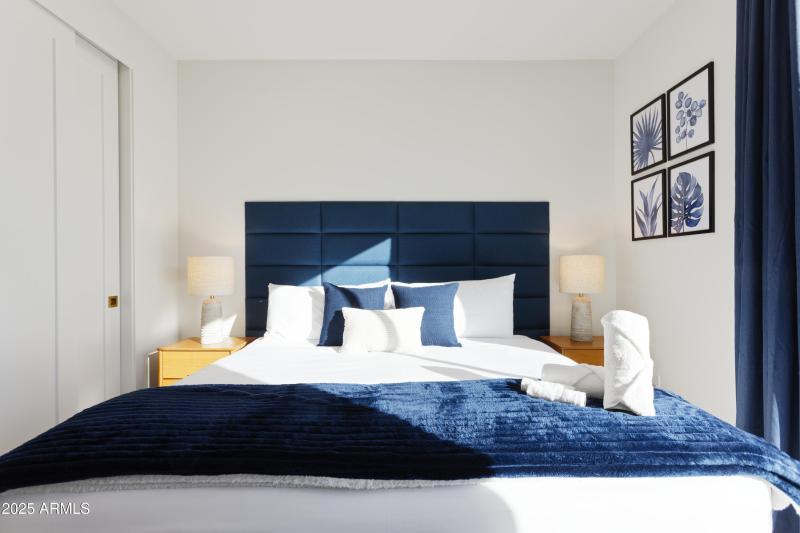 PropertyImageCo_7520EHIghlandAve_WEB_000