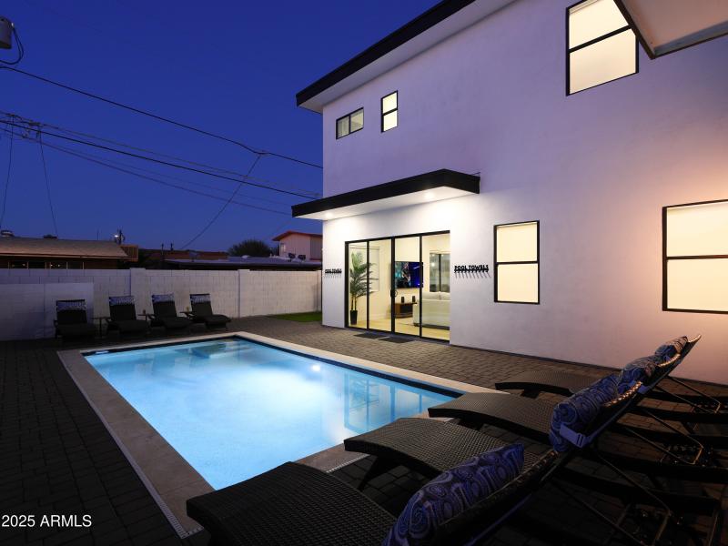 PropertyImageCo_7520EHIghlandAve_WEB_000