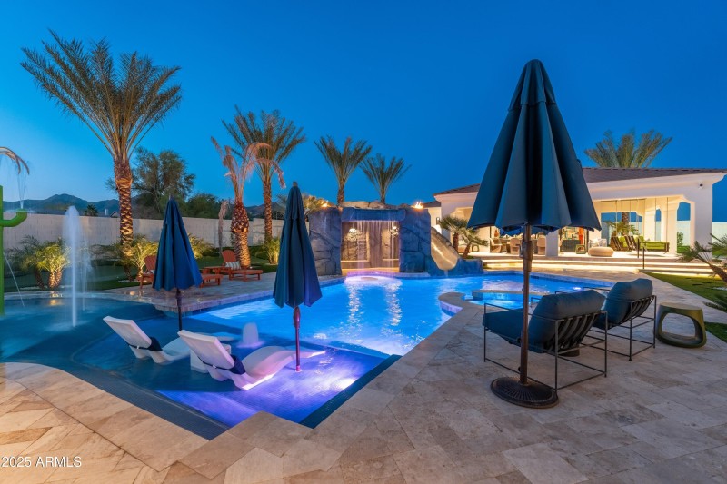 011_Twilight Pool