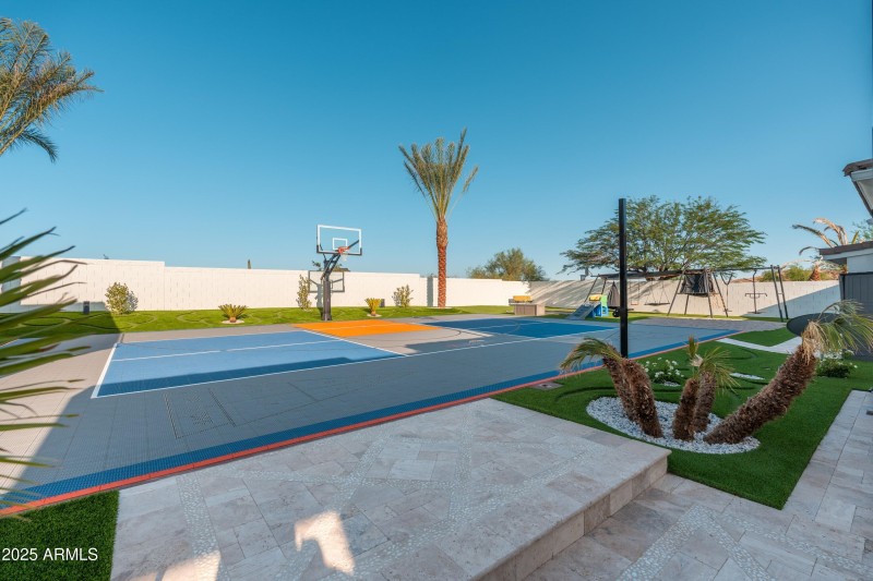 076_Sport Court