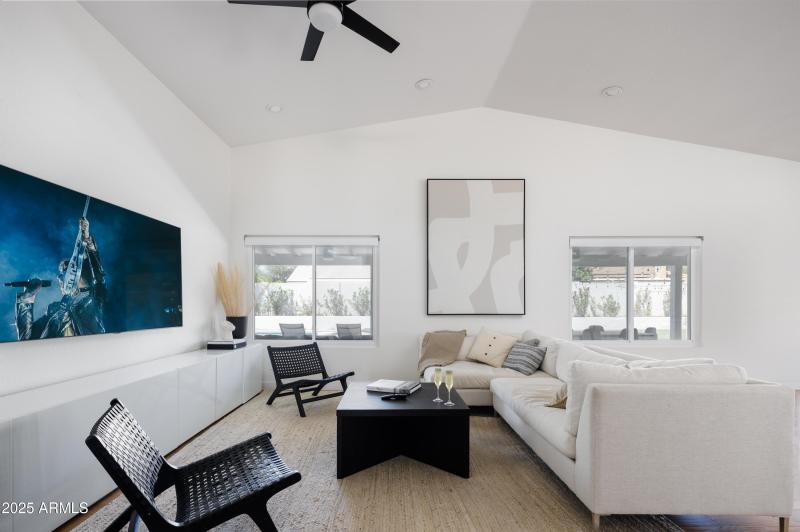 PROPERTYIMAGECO_5502EGrandviewRd_WEB-2